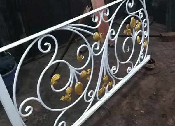 自貢陽台烤漆鐵藝欄杆